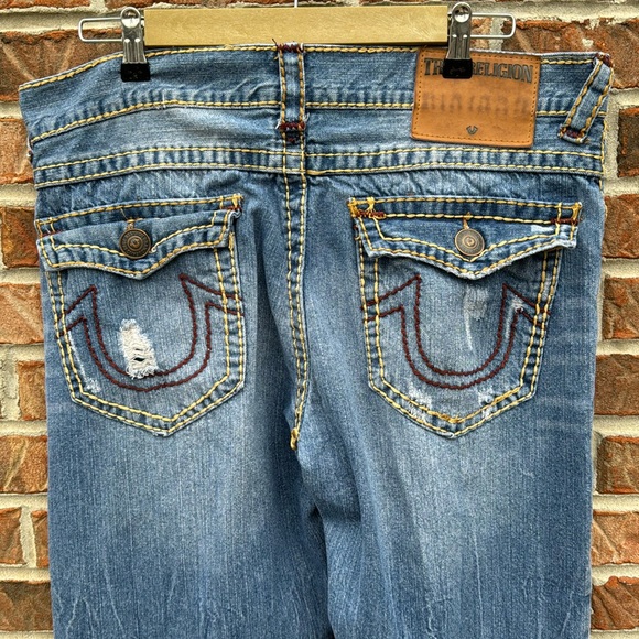 True Religion Men’s 36 Distressed jeans - Picture 4 of 10
